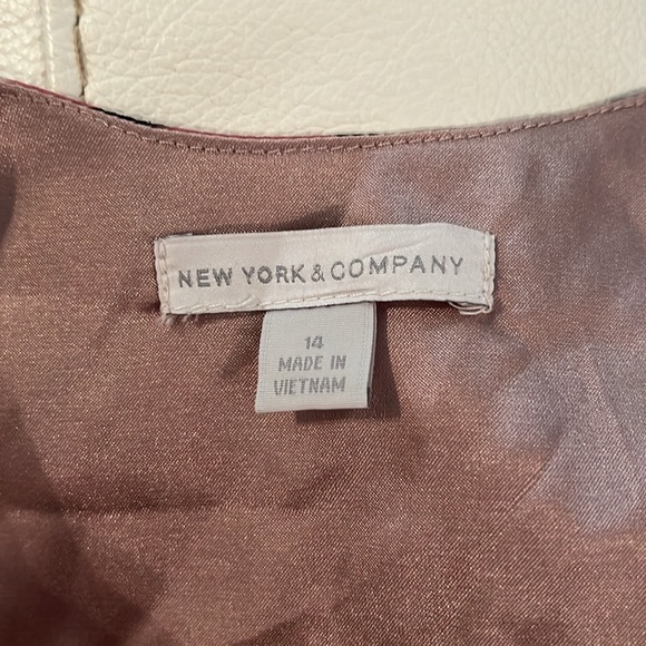 New York and Company Dress Size 14 Black/Floral - Picture 5 of 5